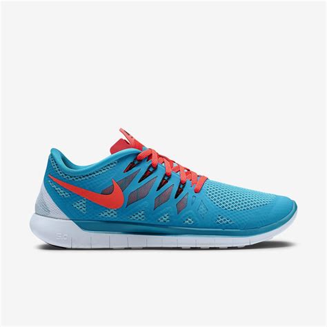 Nike Free. Nike.com.